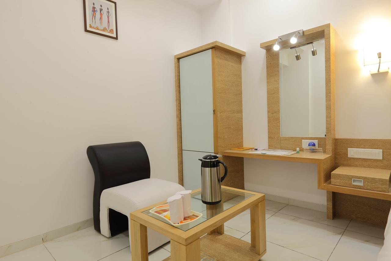Hotel Pam Regency 3*